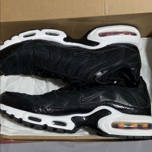 Women air max plus size 9.5